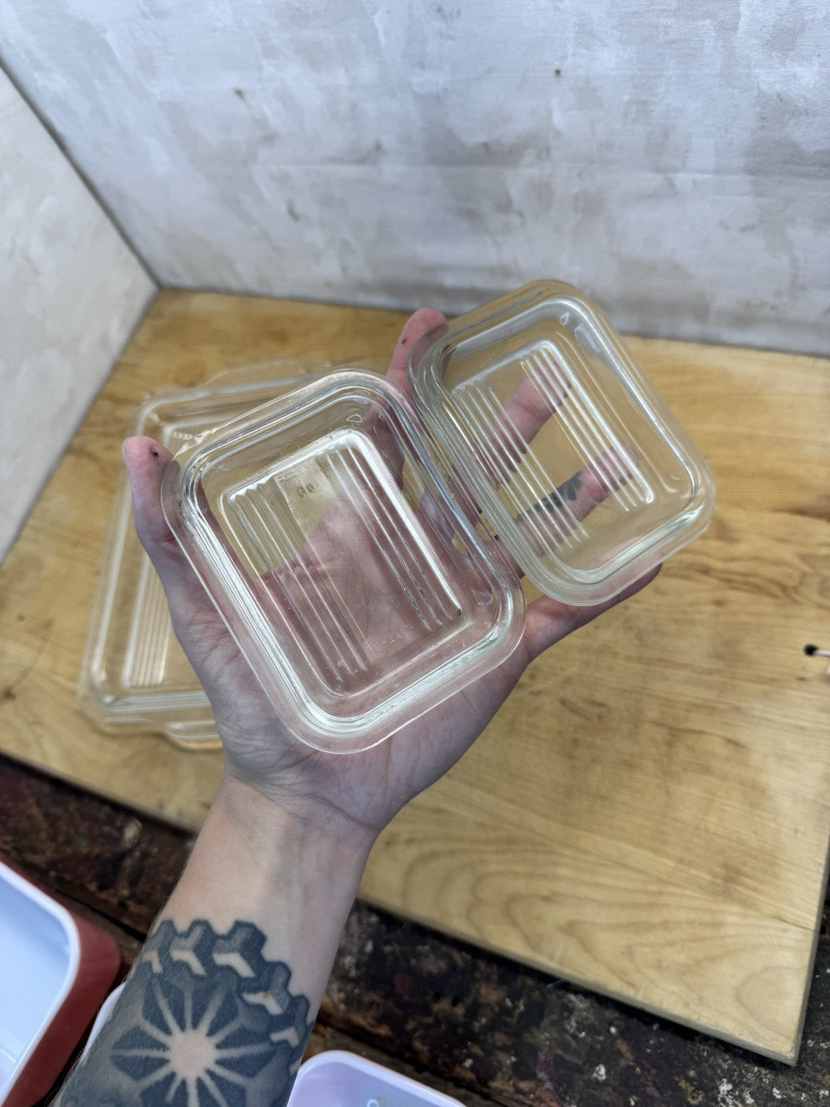 Pink Pyrex Set Of Four With Lids #1343