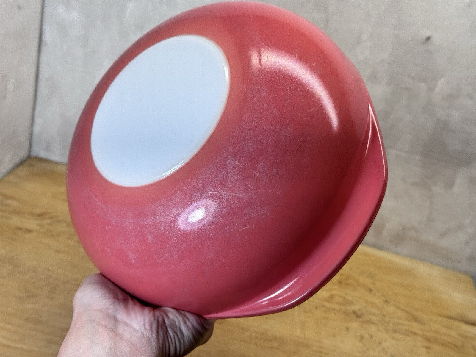 Pink Pyrex Vintage Bowl Has Paint Loss #S-1867