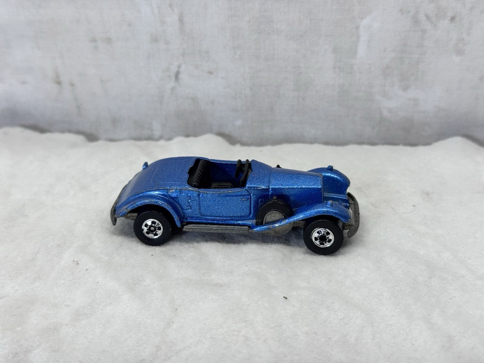 Vintage 1982 Hot Wheels Blue Rolls Royce Diecast Car Toy Malaysia #S-1817