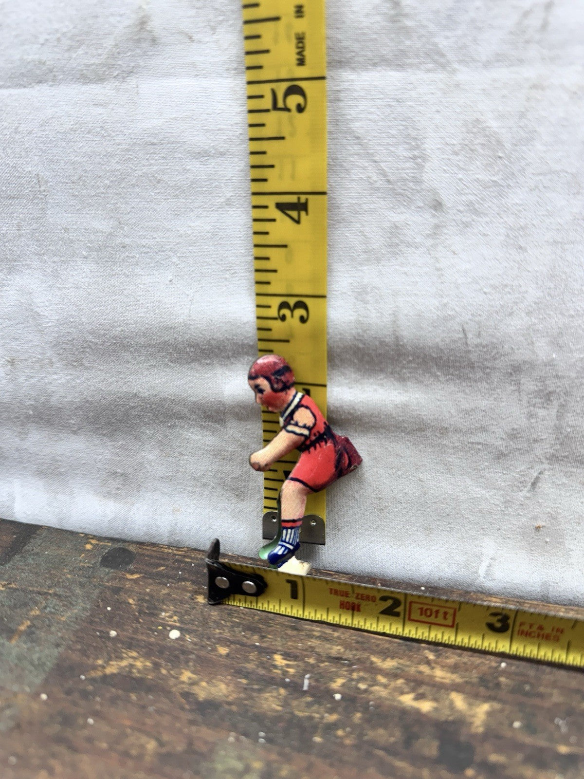 Tin Litho Unknown Toy Piece #1542