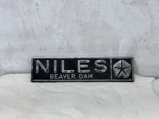 Niles Beaver Dam Wisconsin Vehicle Badge #S-1858
