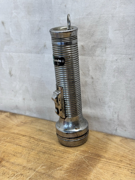 Sportsman Rayovac Vintage Flashlight #S-1558