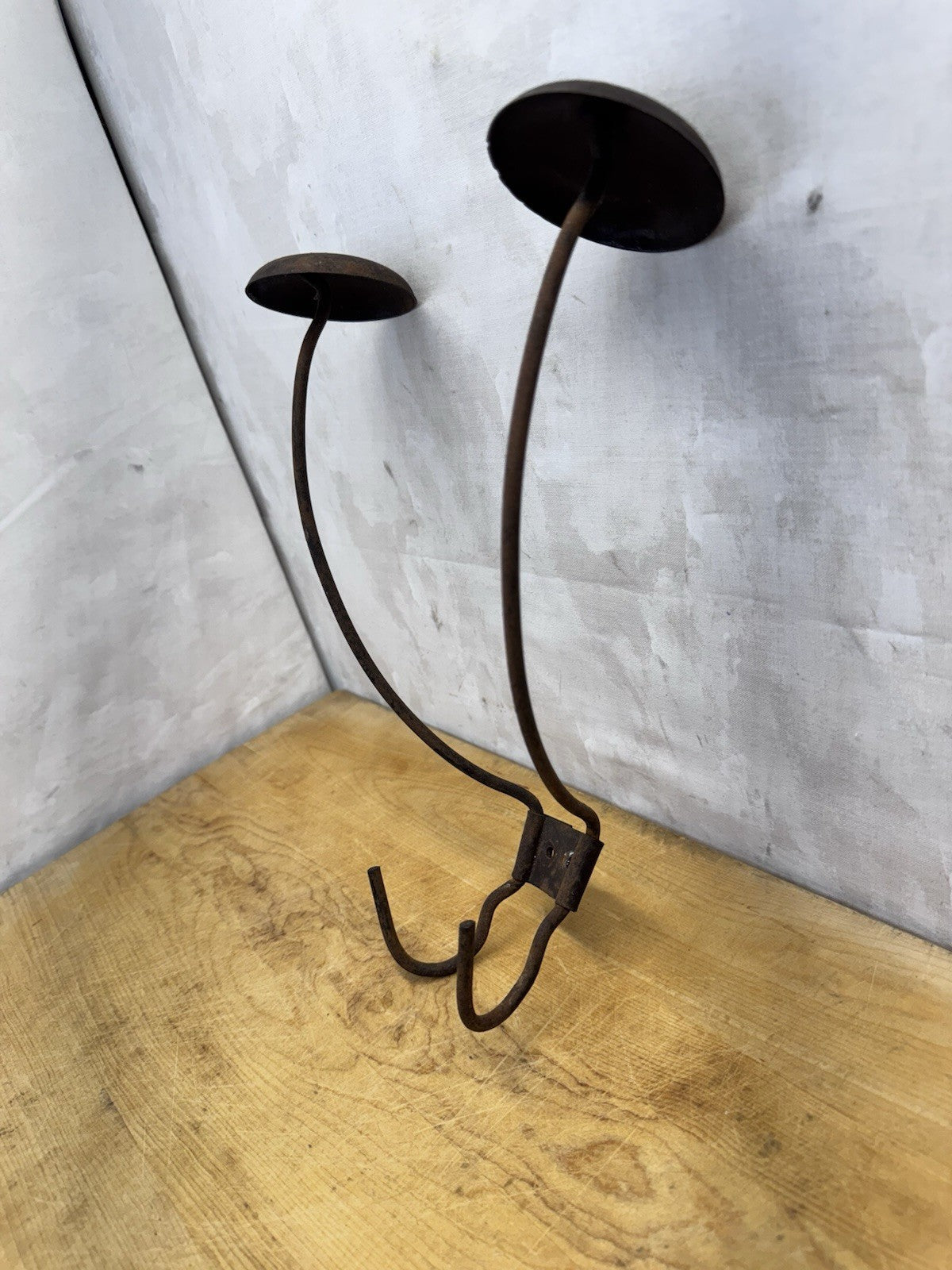 Antique Adjustable Coat/hat Rack #1023