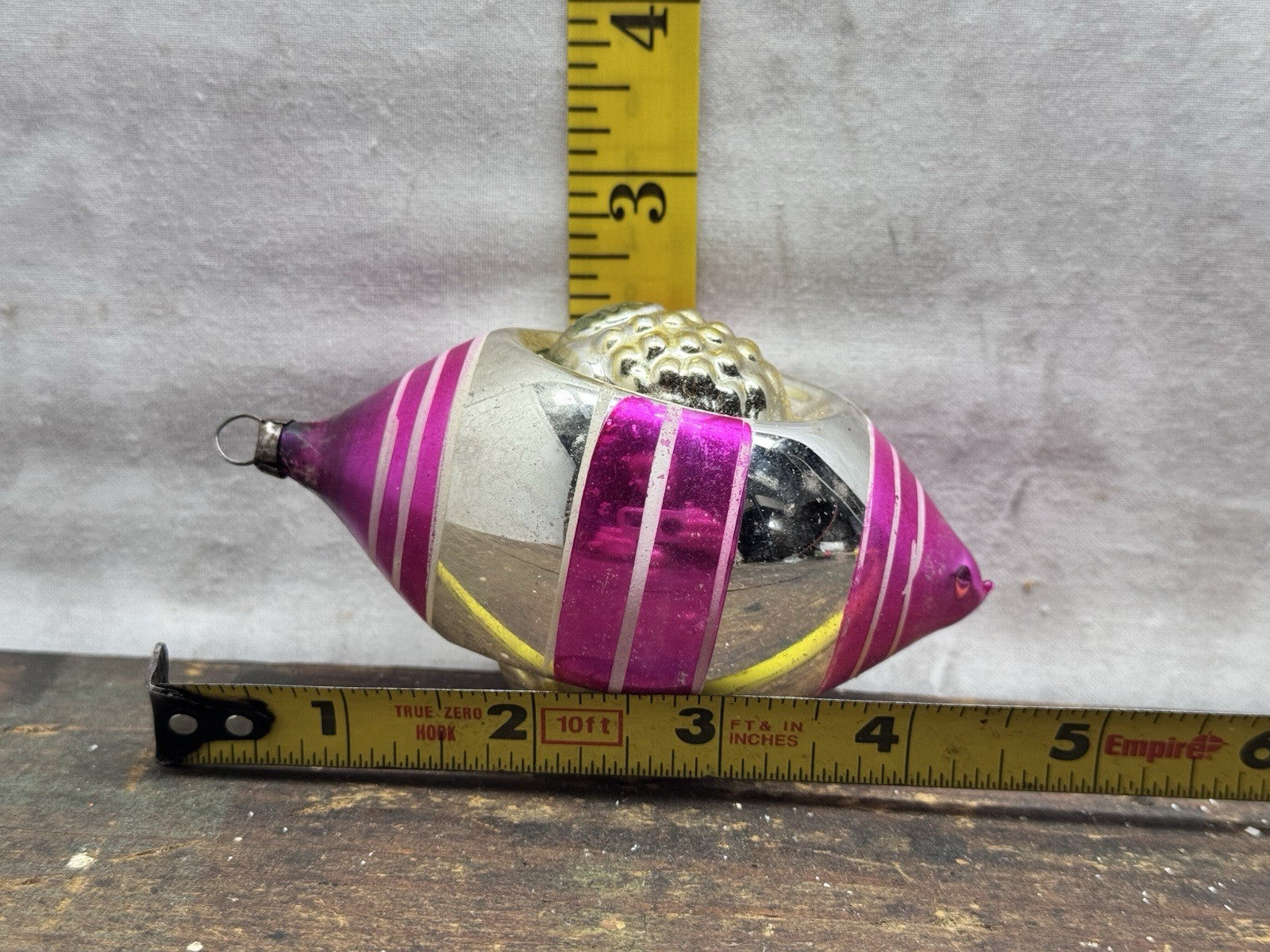 Tear Drop Vtg Christmas Ornament #1570