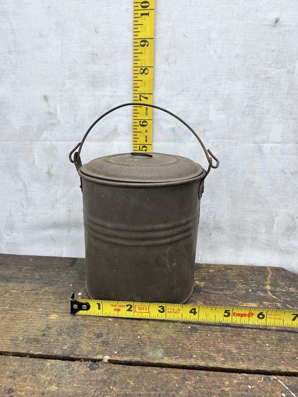 Small Metal Berry Bucket With Lid Vtg #S-1533
