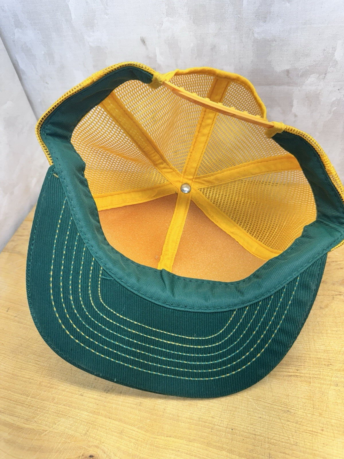 vintage NOS dekalb snapback hat #1019