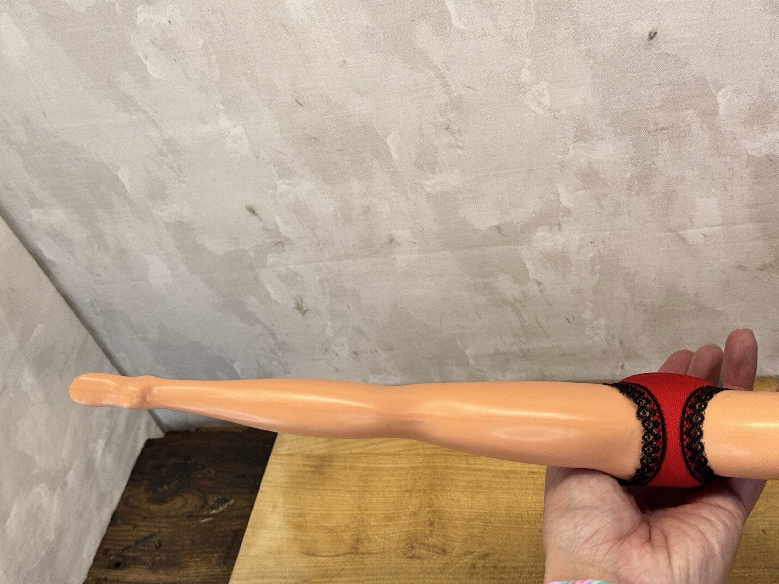 Japan Novelty Hanger #1071 Mancave