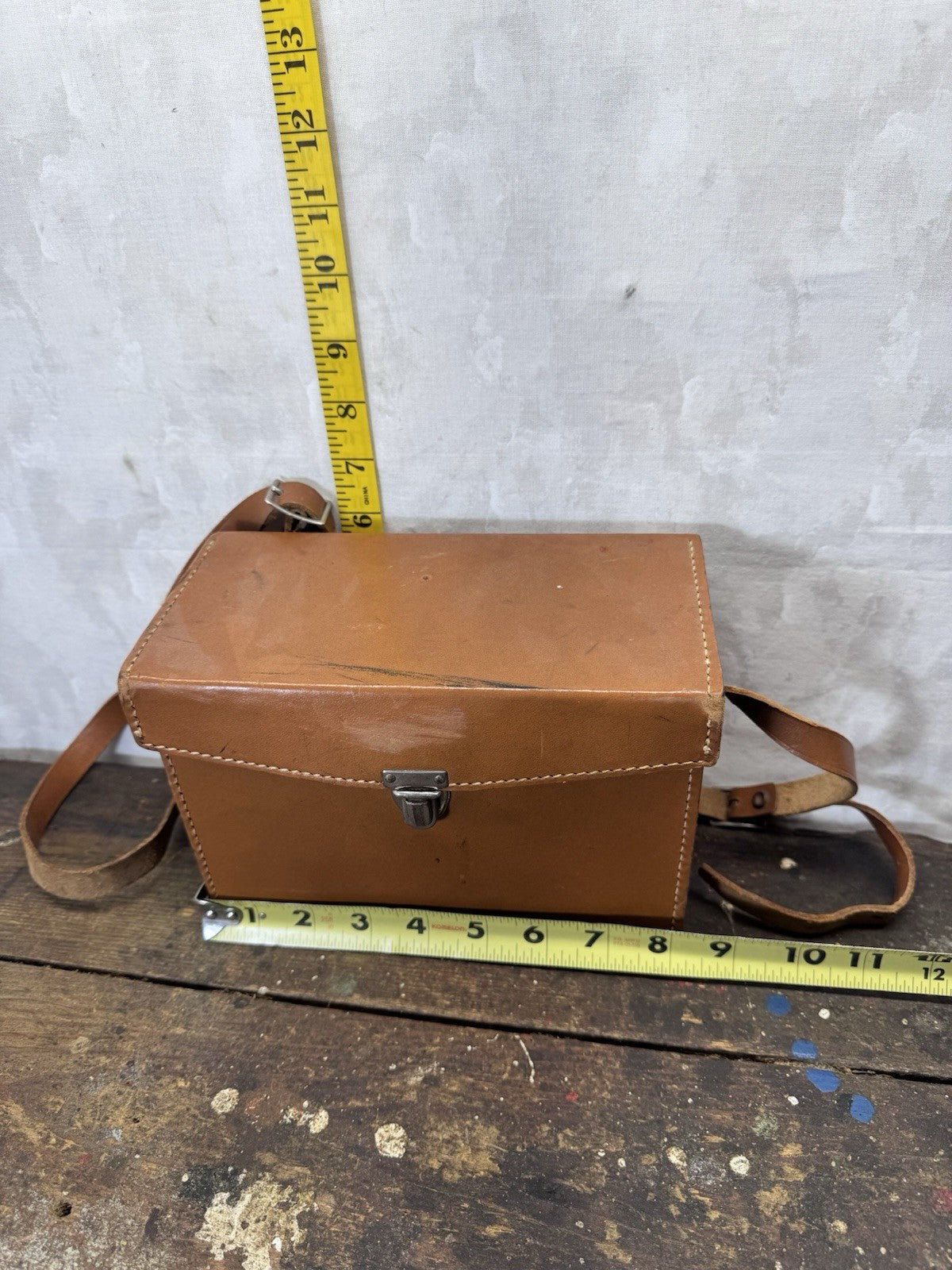 Revere 8 model 44 Movie Camera With Bag Vintage