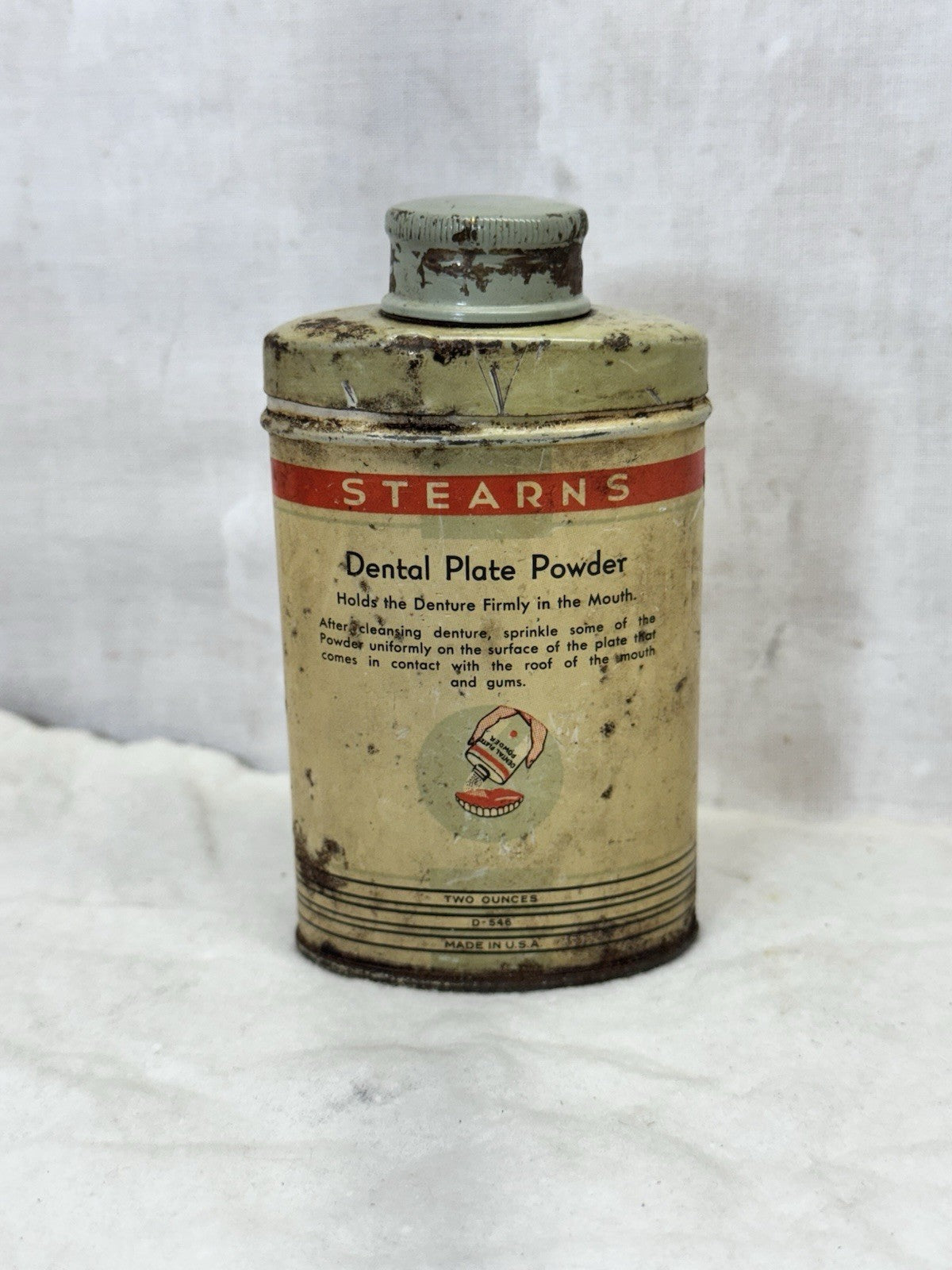 Stearns Dental Plate Powder Vintage Tin #S-1766