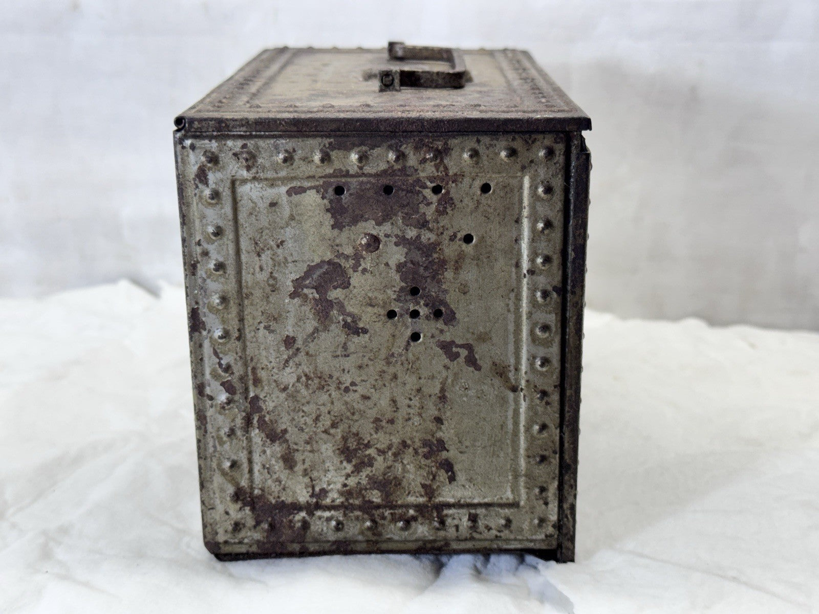 Sunbeam Iron Carrier Metal Box #S-1963