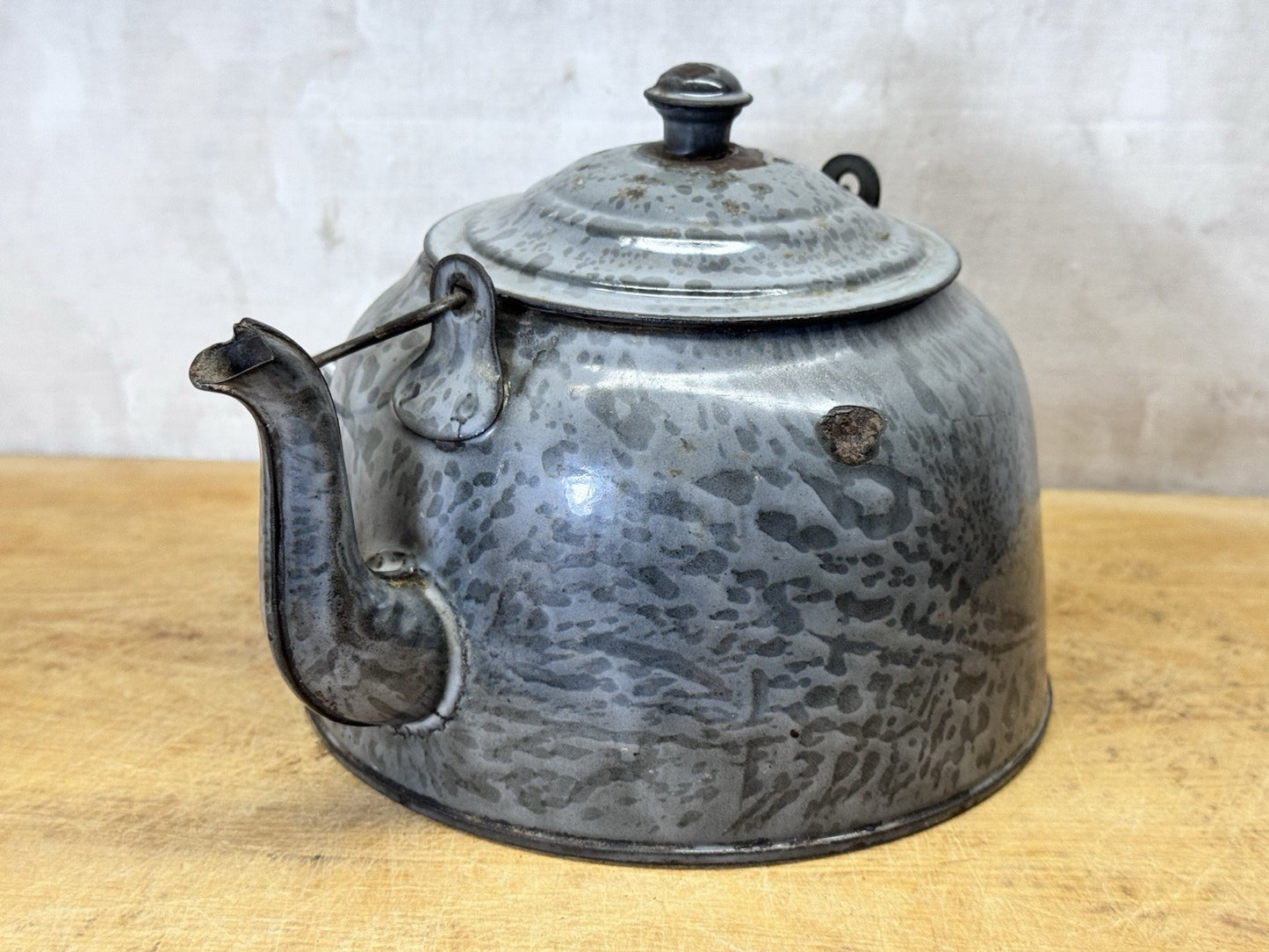 Grey French Swirl Splatter Enamelware Tea Pot Vtg #S-1872
