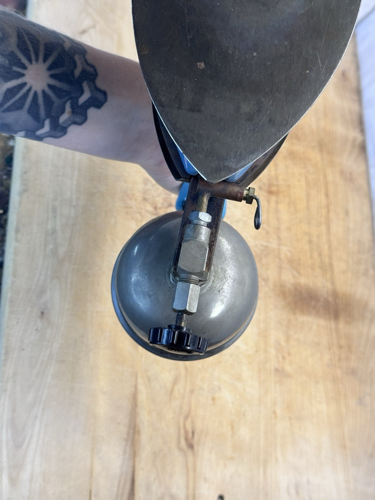 Coleman Vtg Gas Fueled Blue Iron  #S-1582