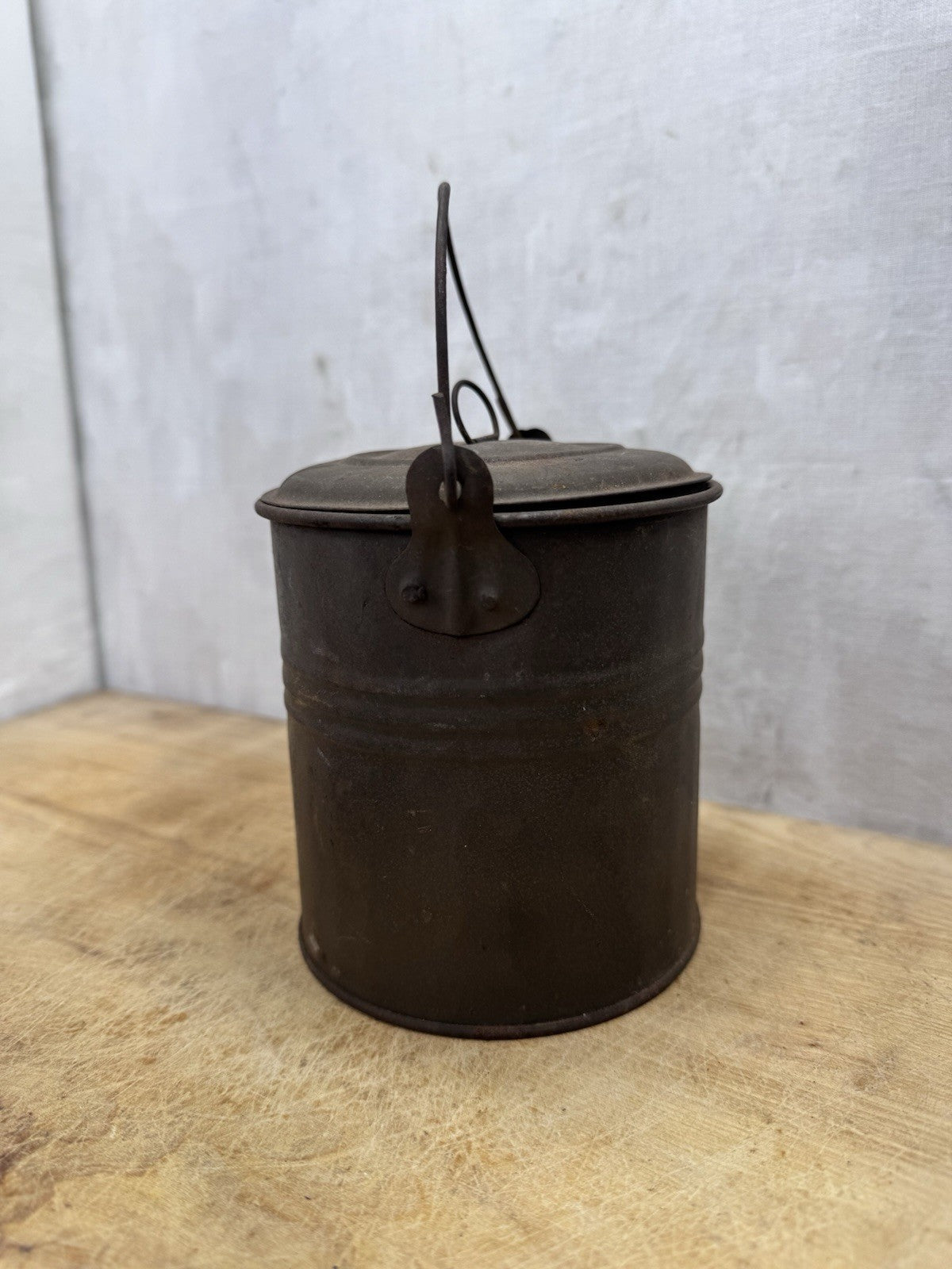 Small Metal Berry Bucket With Lid Vtg #S-1533