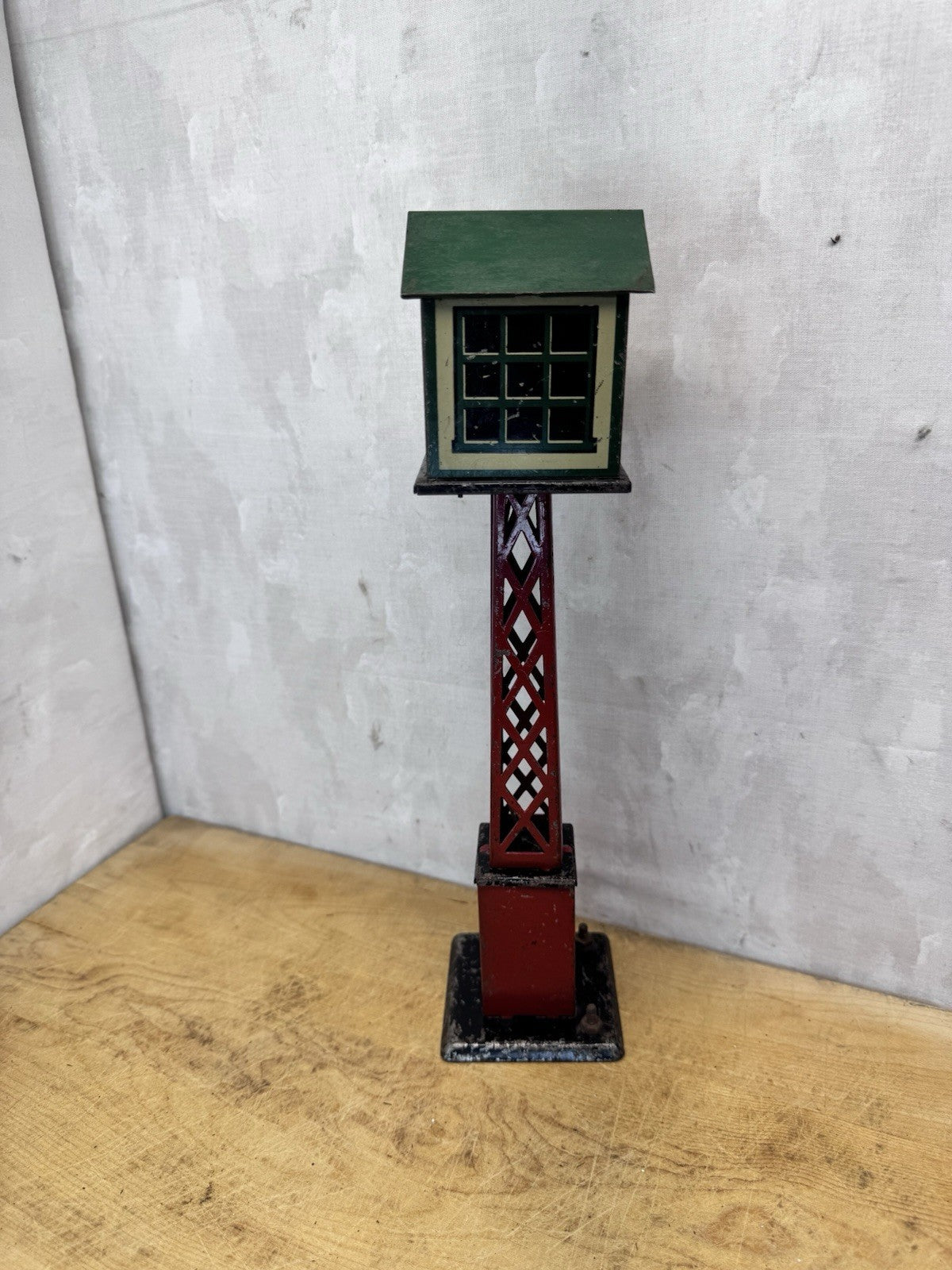 Vintage Marx Radio Train Control Tower No. 7 Tin Litho #S-1607