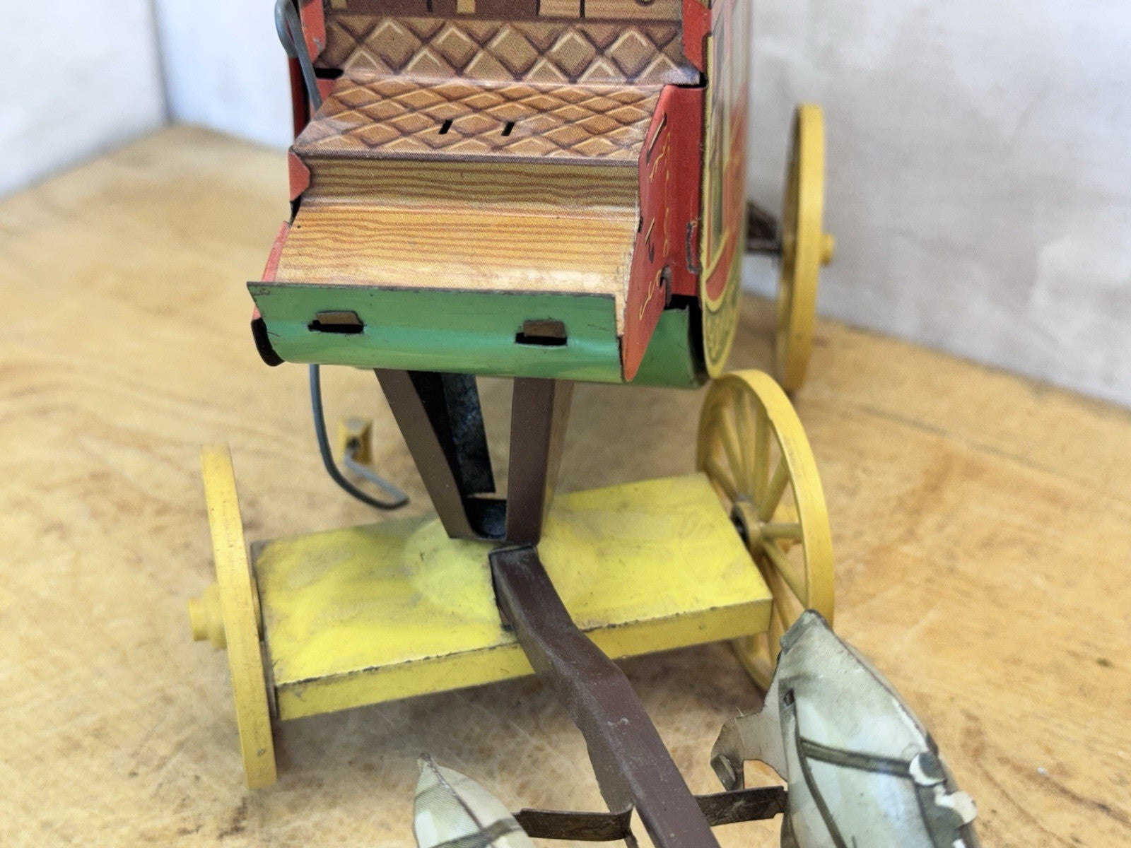 1950's Northwestern Stage Lines Stagecoach Tin Toy #S-1601