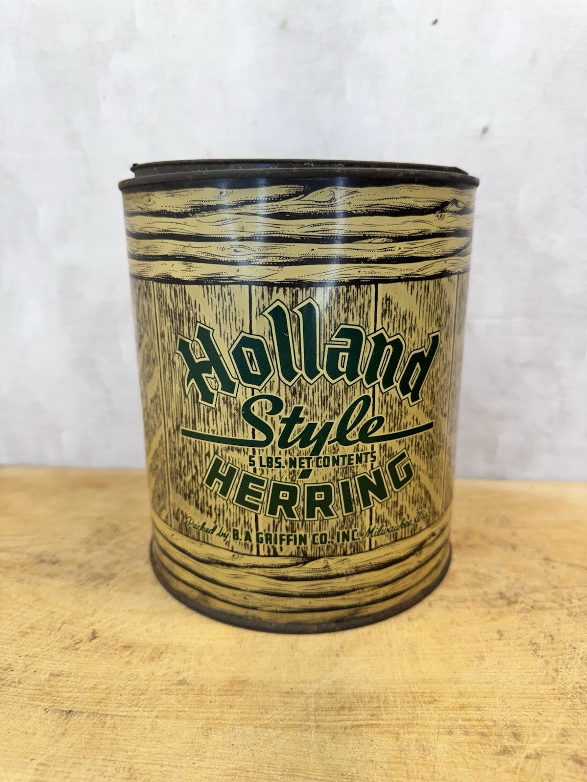 Holland Style Herring Vtg Tin  #S-1611