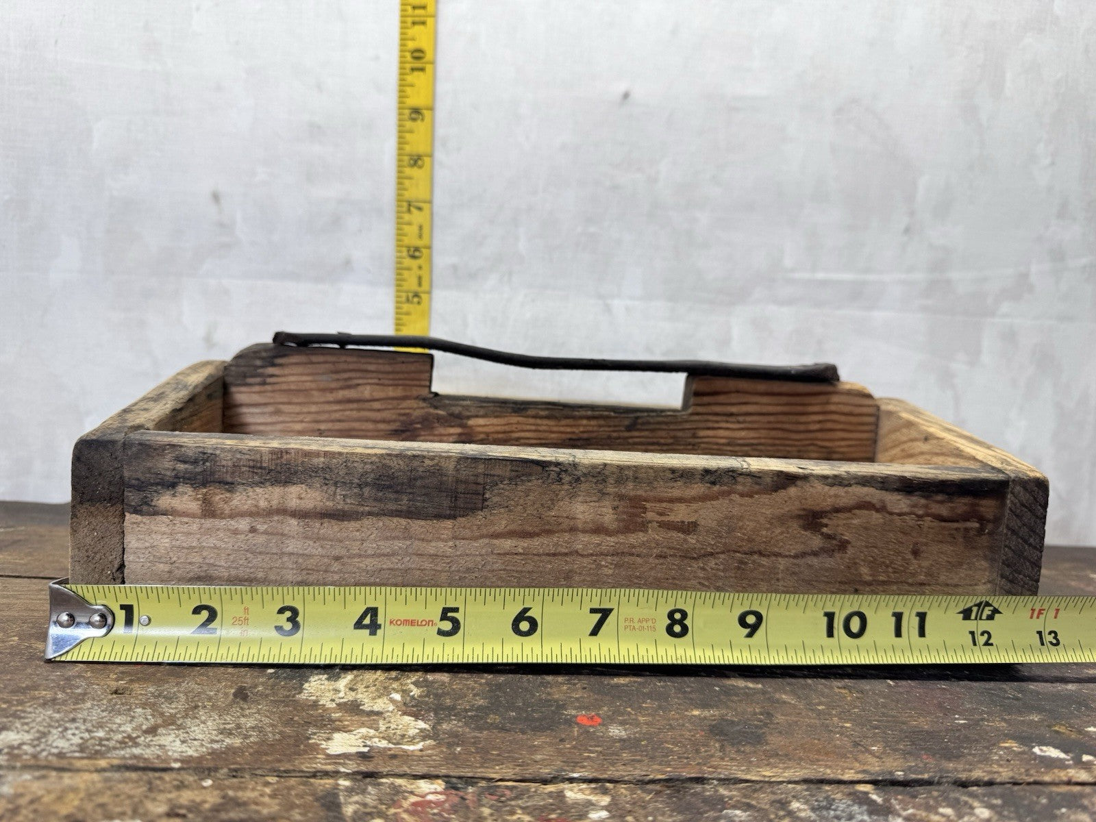 Primitive Tote Caddy Wooden Hand Made #S-1923