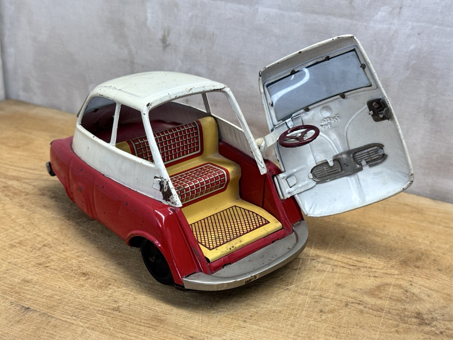 Vintage Bandai BMW Isetta Tin Friction Car Red & White Missing Mirror #1130