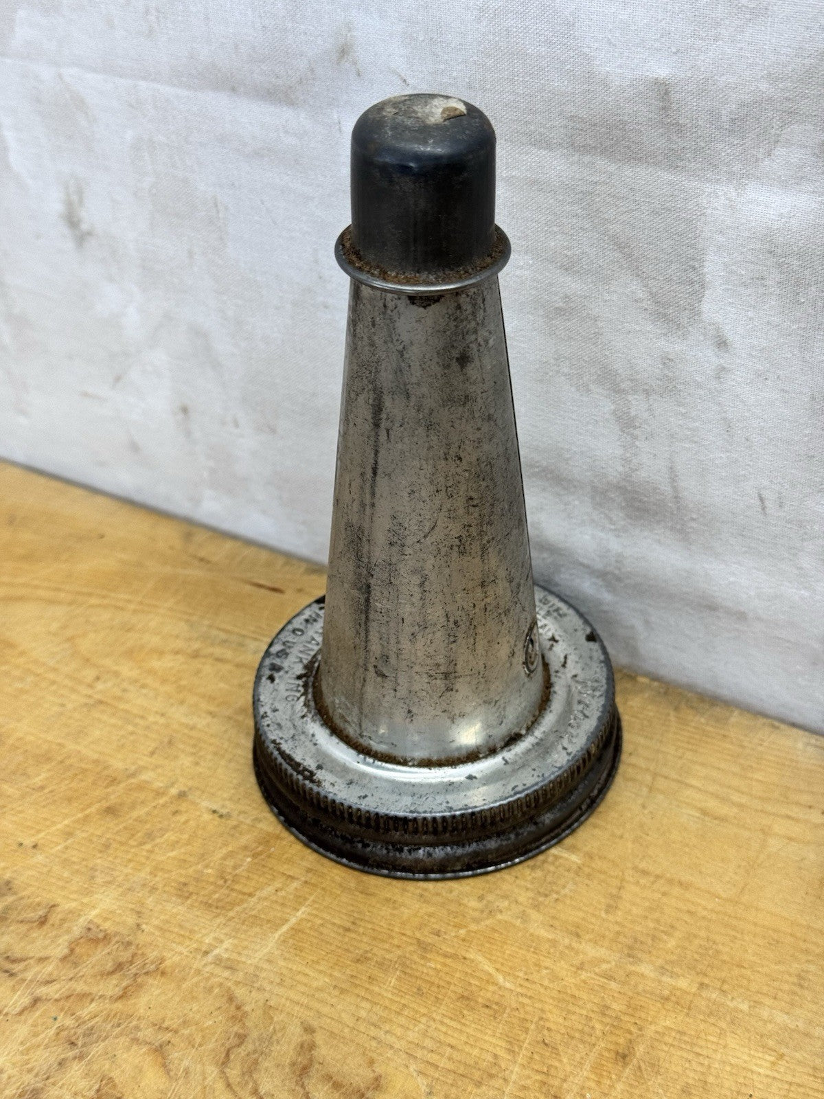 Metal Oil Dispenser Top Spout W/cap #1323