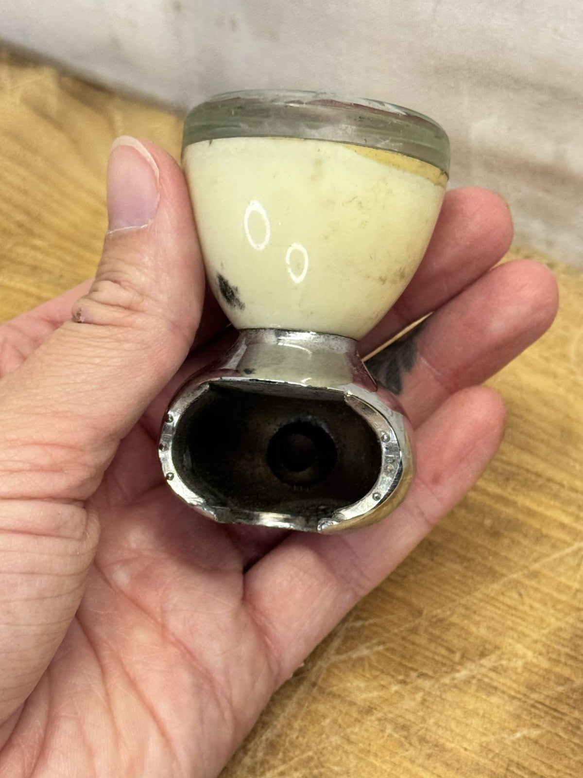 White Rose Gear Shift Knob Vtg #S-1545