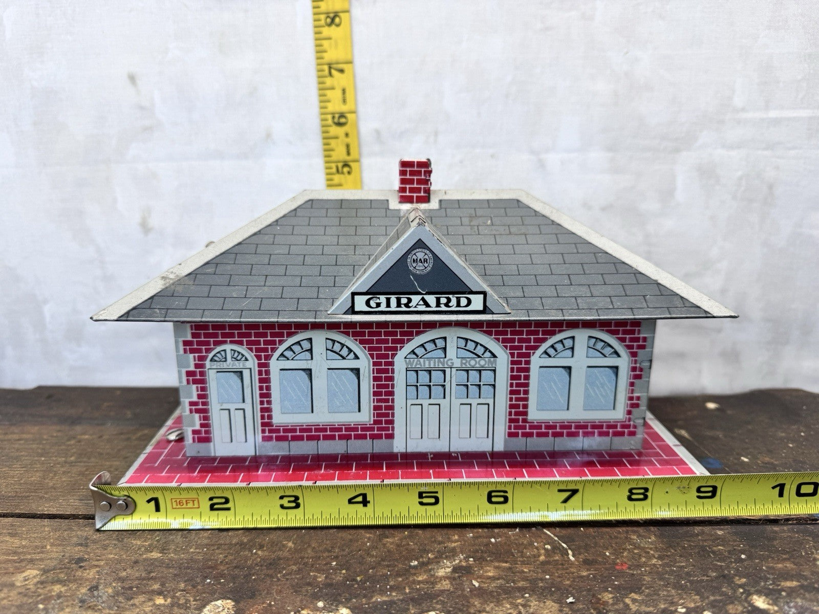 Vintage Marx 2960 Lighted Girard Whistling Station #S-1615