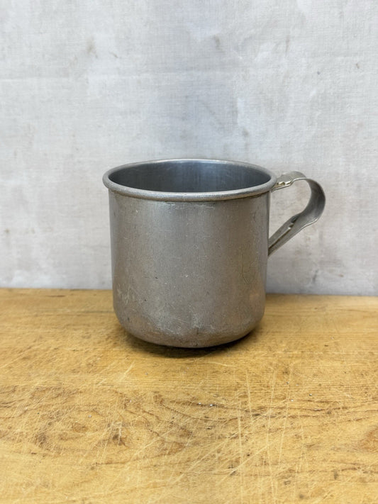 Fond Du Lac Wisconsin Common Wealth Reporter Aluminum Cup #S-1618