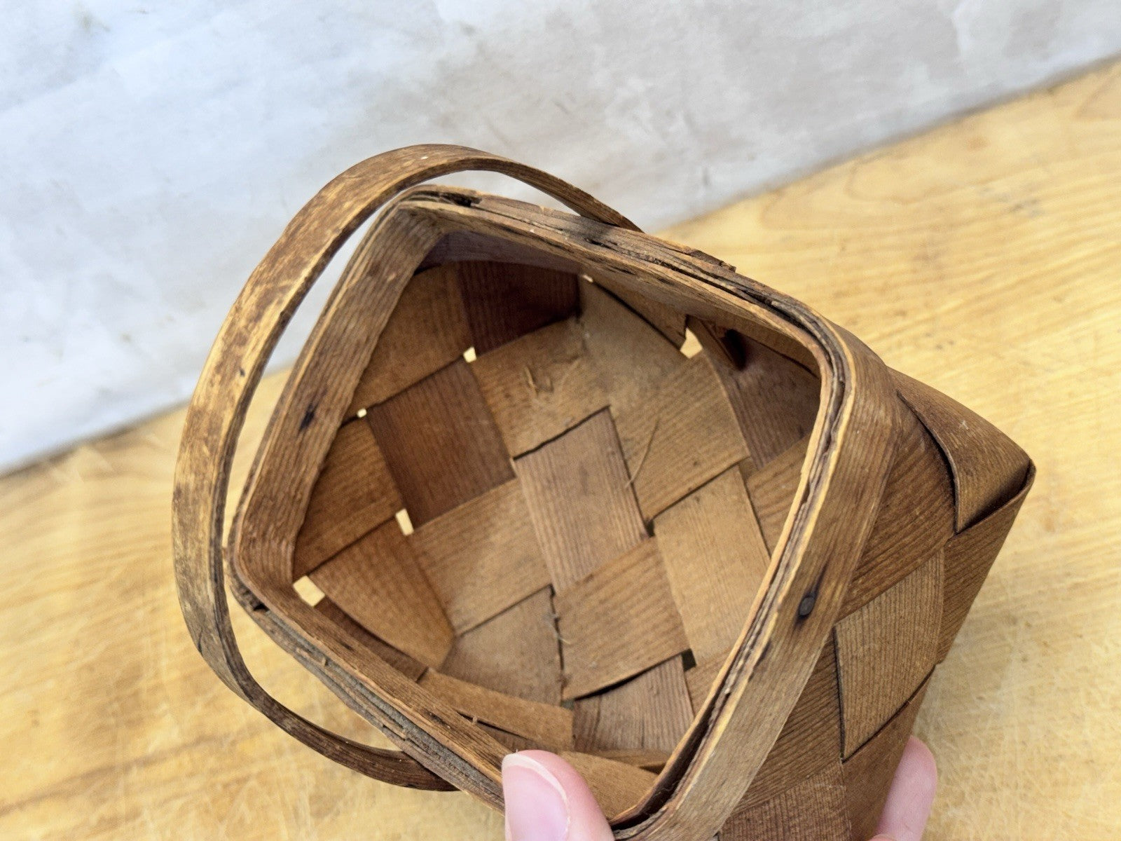 Mini Woven Basket Vintage S-1562
