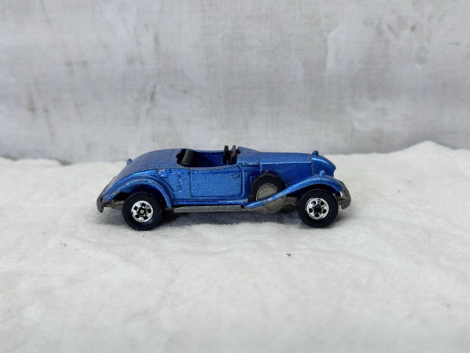 Vintage 1982 Hot Wheels Blue Rolls Royce Diecast Car Toy Malaysia #S-1817