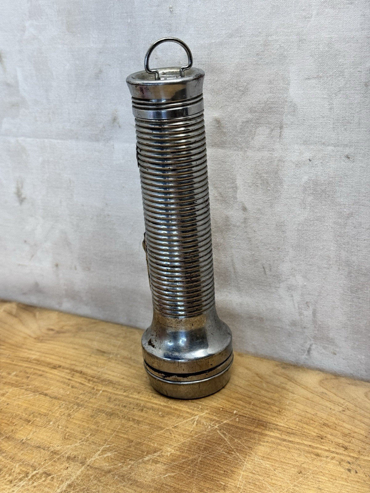 Sportsman Rayovac Vintage Flashlight #S-1558