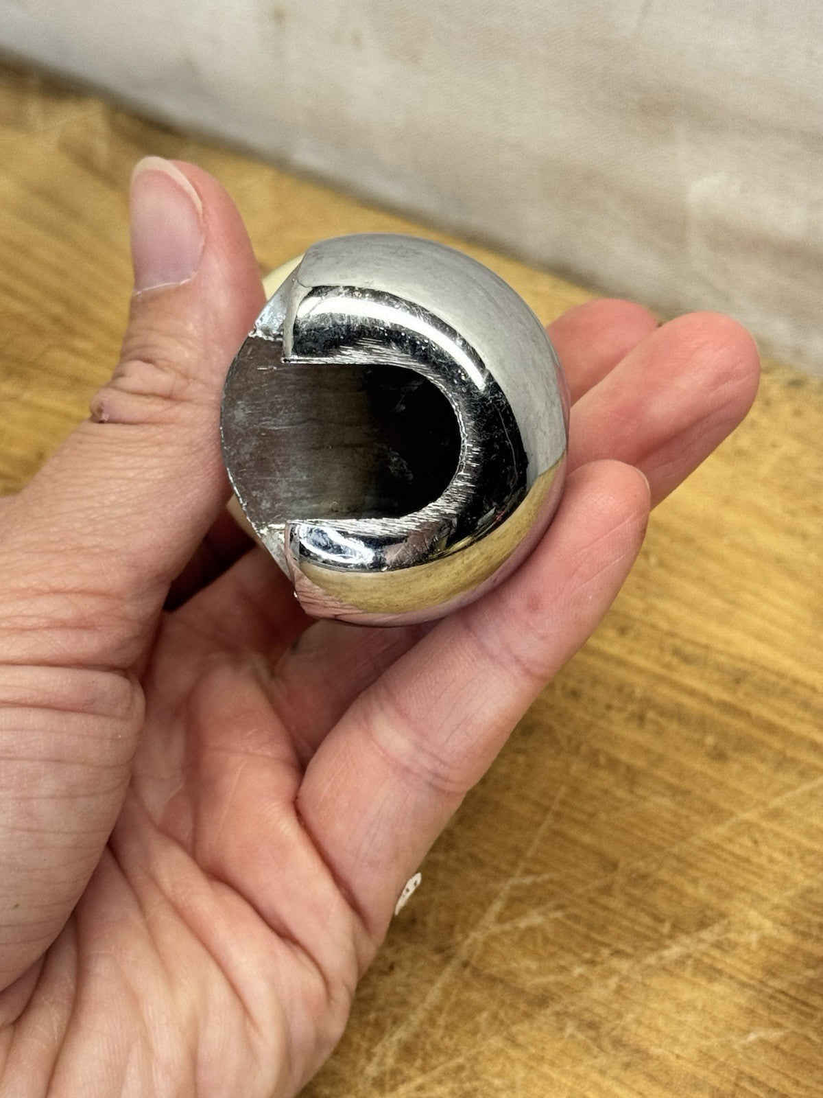 White Rose Gear Shift Knob Vtg #S-1545