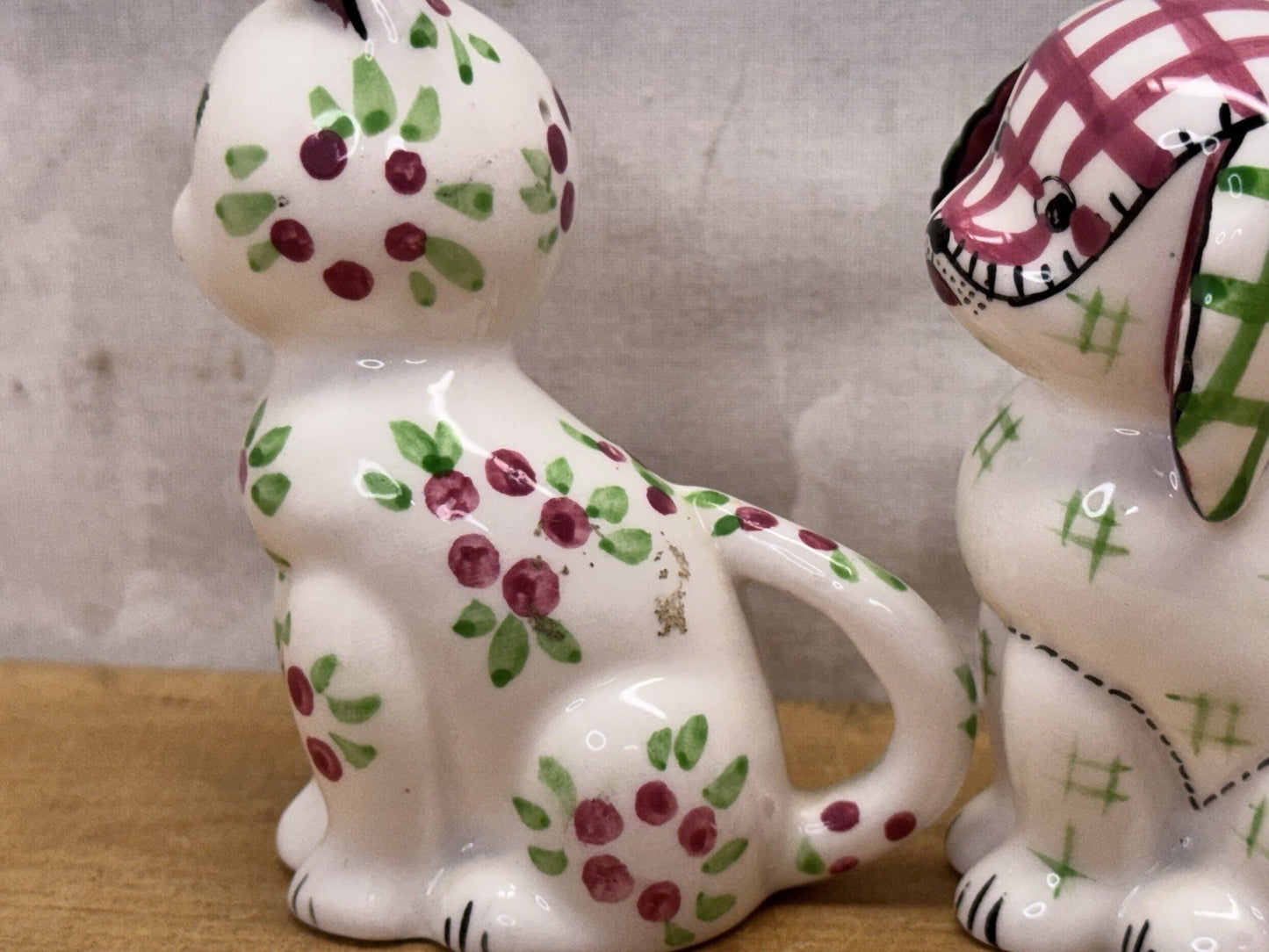 Cat And Dog Salt Pepper Shakers Japan #1143