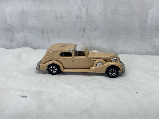 1981 Hot Wheels '35 Classic Caddy Cadillac Car Hong Kong #1916