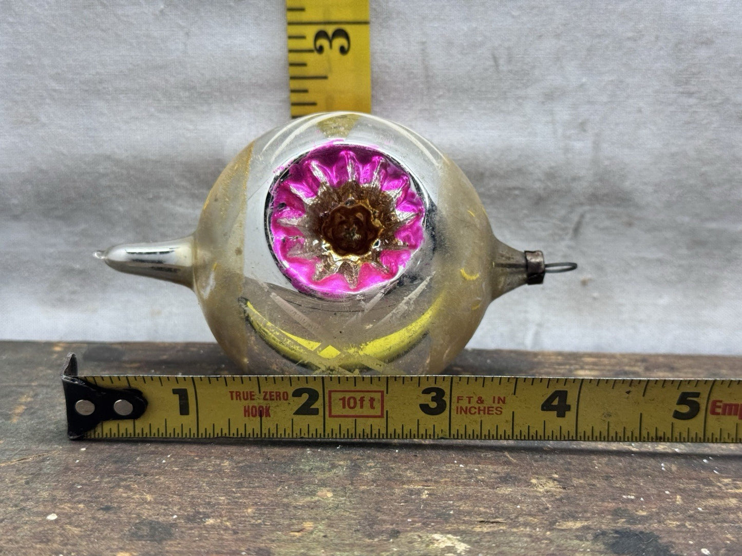 Triple Indent Vtg Christmas Ornament #1573
