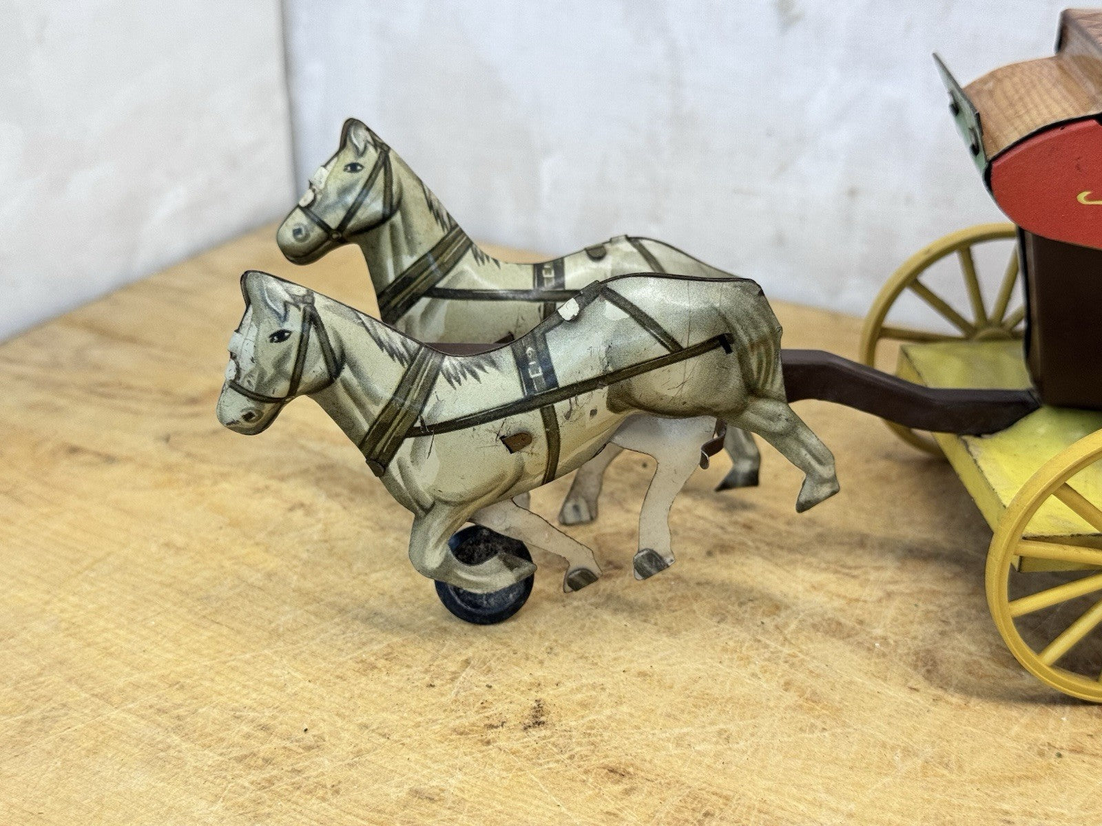 1950's Northwestern Stage Lines Stagecoach Tin Toy #S-1601