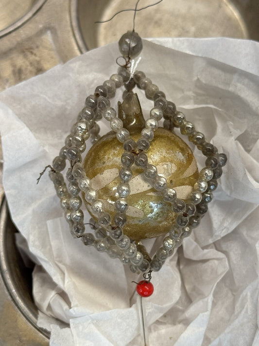 Victorian Glass Bead Ornament #1575