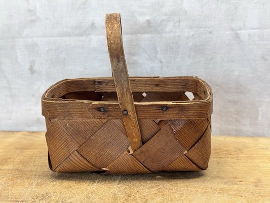 Mini Woven Basket Vintage S-1562
