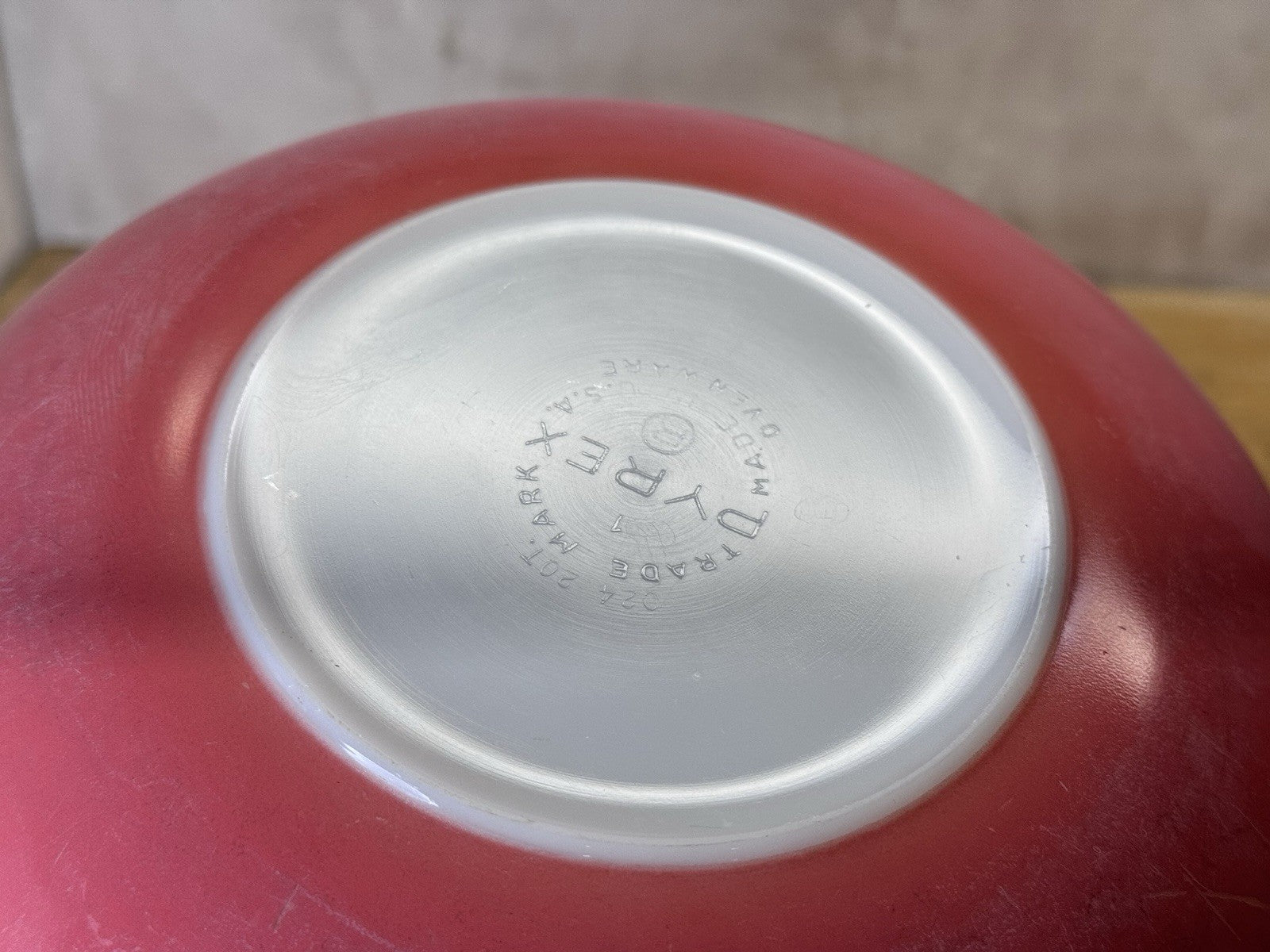Pink Pyrex Vintage Bowl Has Paint Loss #S-1867