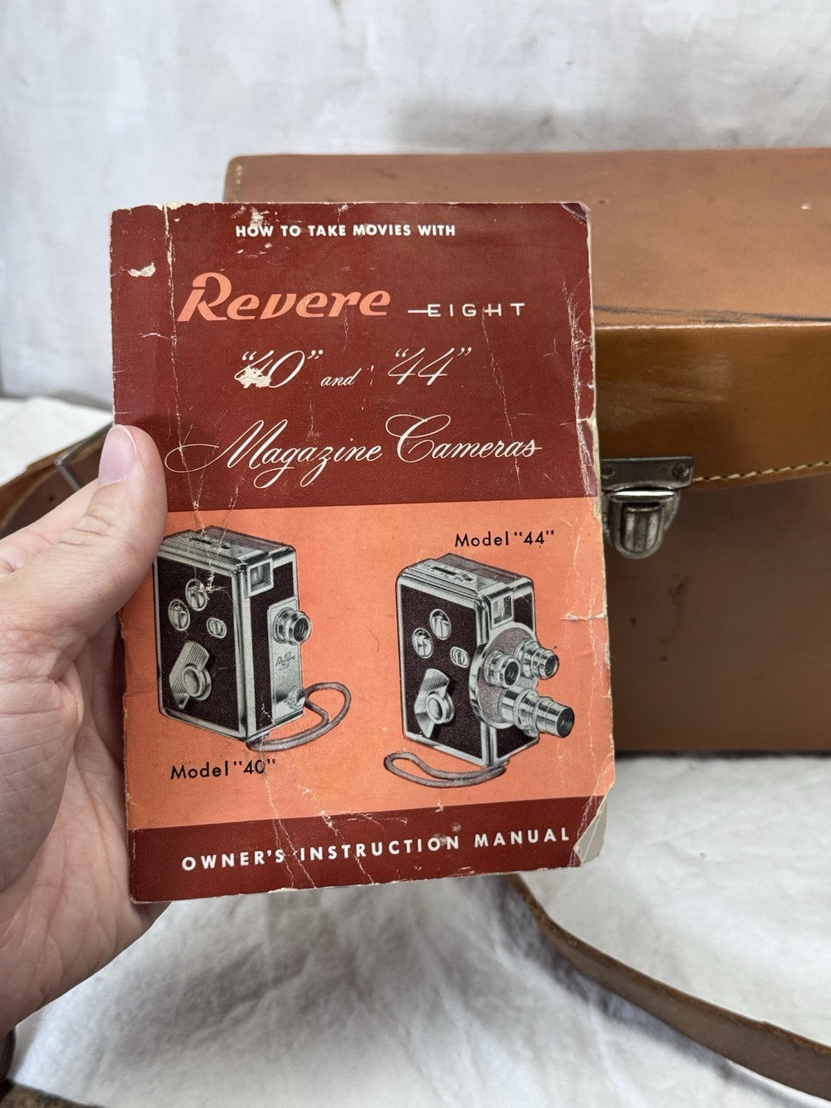 Revere 8 model 44 Movie Camera With Bag Vintage