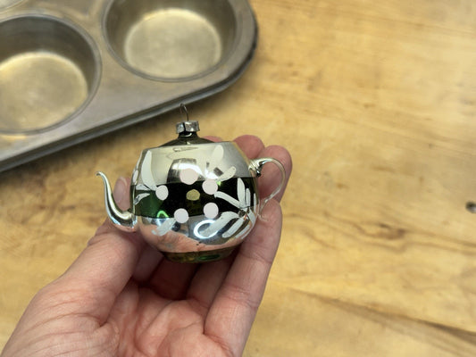 Vintage Tea Pot Ornament #1579