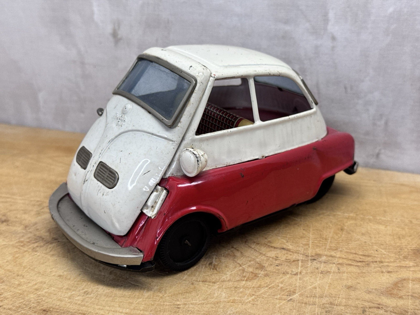 Vintage Bandai BMW Isetta Tin Friction Car Red & White Missing Mirror #1130