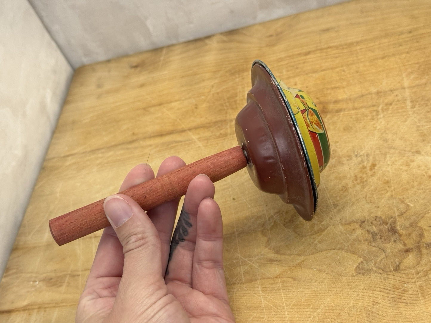 Tin Litho Japan Toy Noise Maker #1377