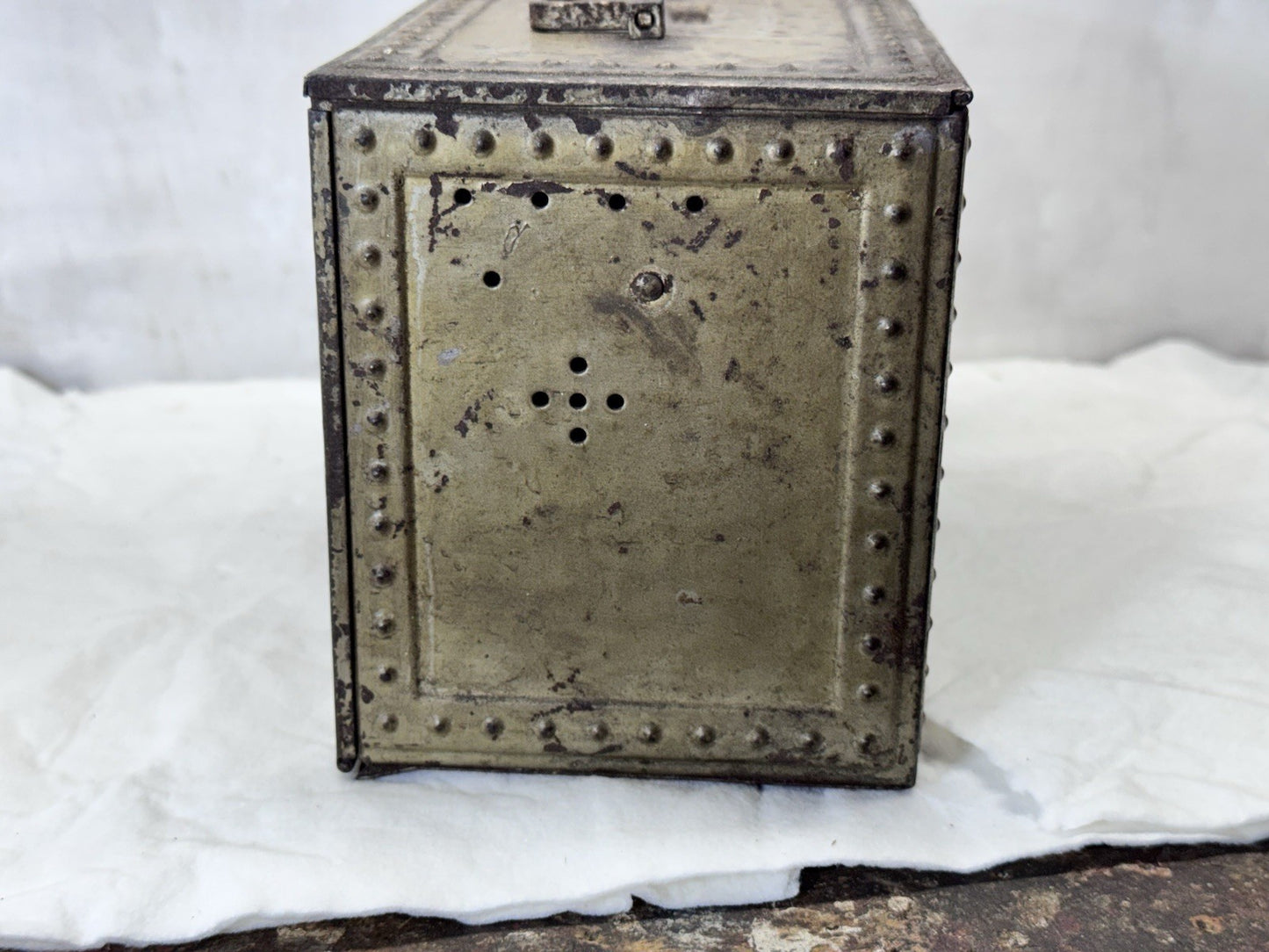 Sunbeam Iron Carrier Metal Box #S-1963