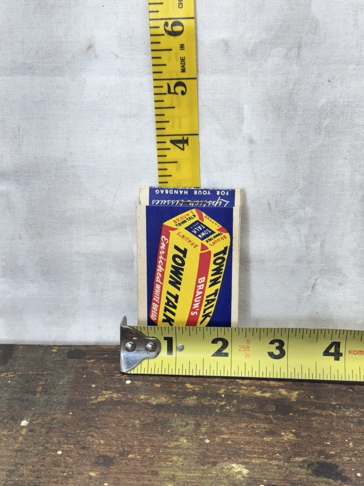 Kleenex Lipstick Tissue Vintage Brauns Advertisement #1817
