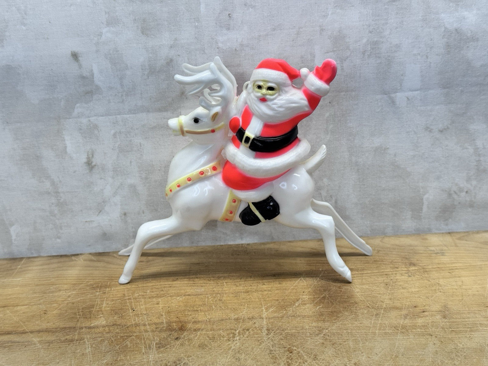 Vintage Santa Claus Christmas Reindeer #1482