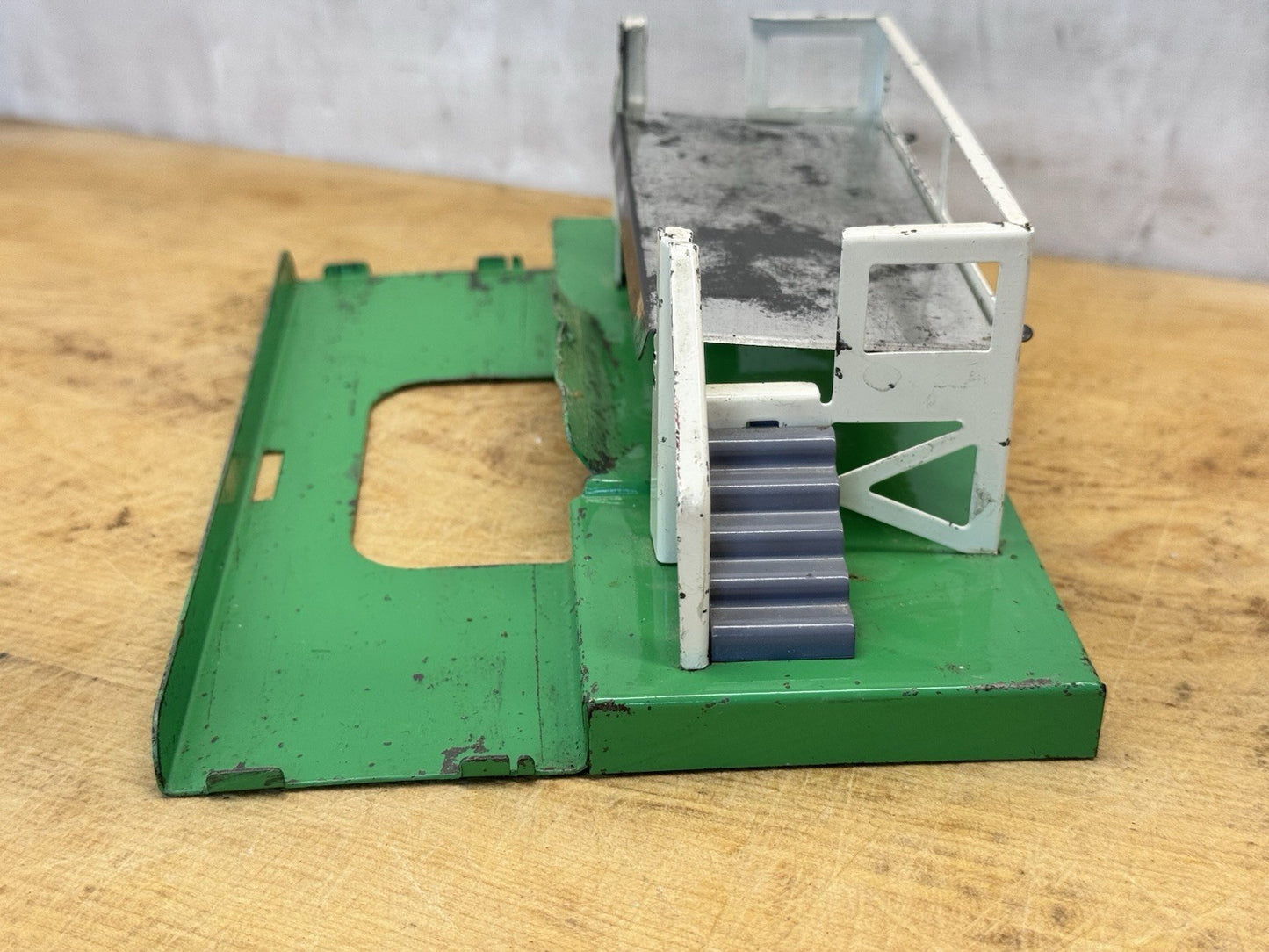 Lionel 3462P Operating Refrigerated Milk Car Platform Model Train Vtg #S-1606