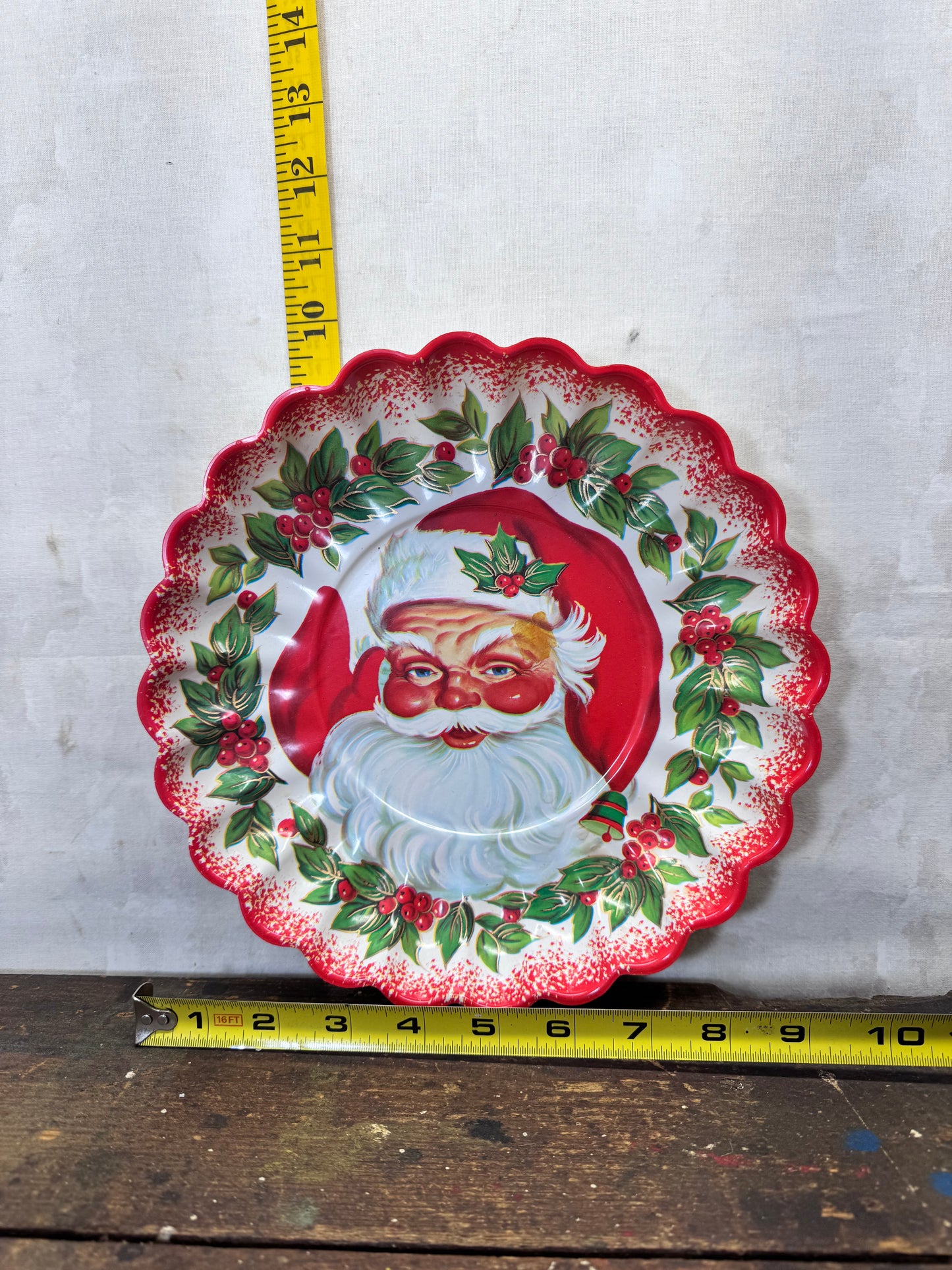 Santa Claus Vintage Plastic Christmas Bowl #2076