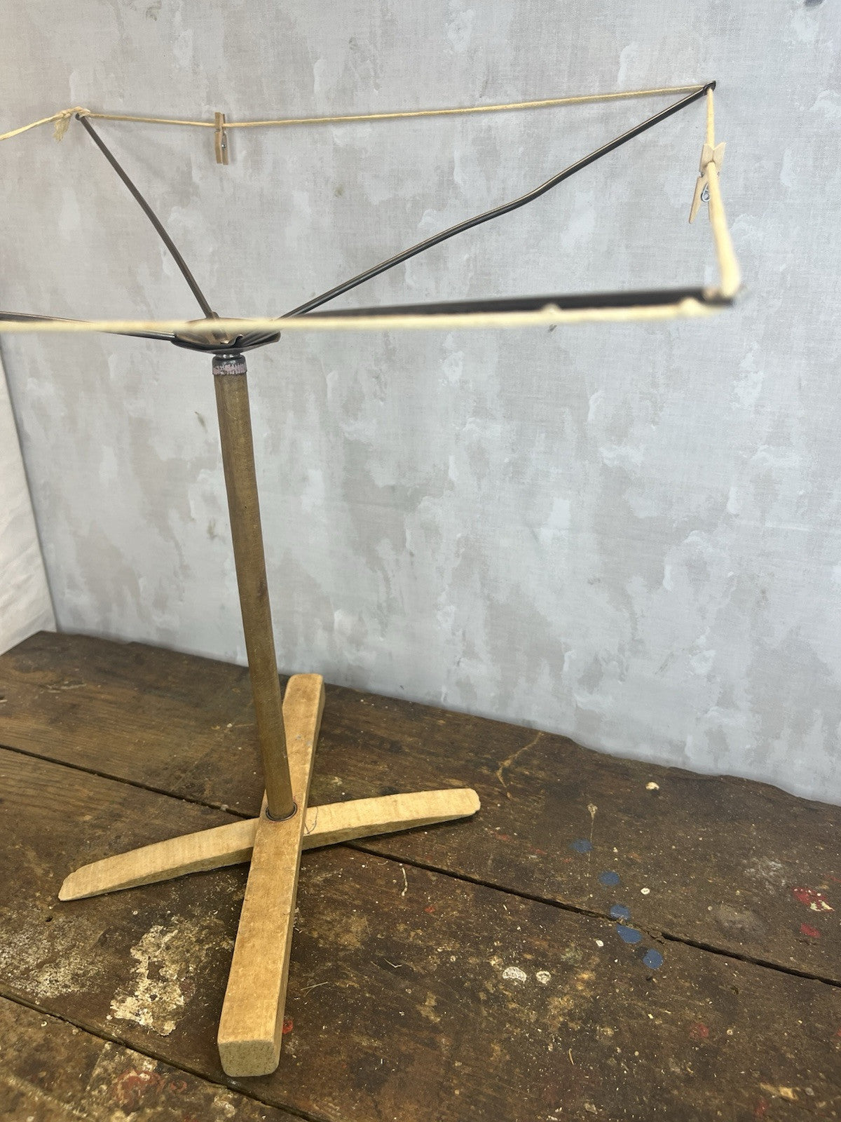 Vintage Collectible Doll Hand Washer Ringer And Collapsible Clothesline