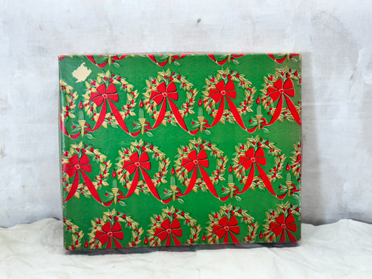 Vintage Christmas Gift Box #1744