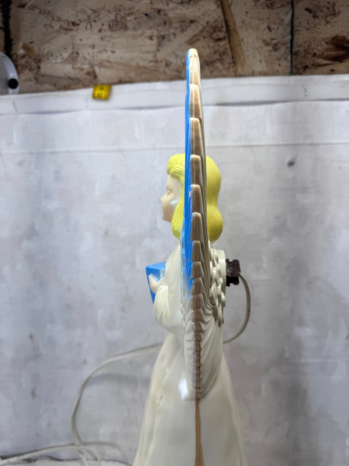 Vintage Union Products Angel Blow Mold #2070 Working