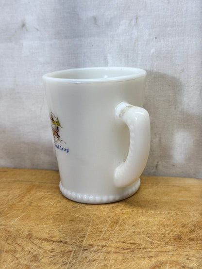 Vtg McKee Tom And Jerry Winter Sleigh Milk Glass Cup #1757